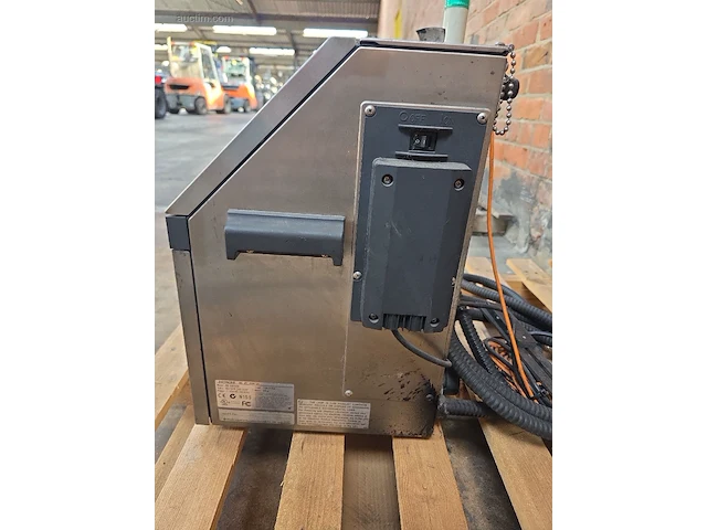 Industriële inkjetprinter hitachi ux-d160w - afbeelding 3 van  6