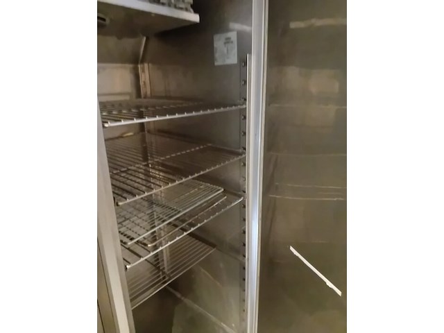 Industriele inox diepvries a-aircool a700fbt afm. 70x195x90 (9) - afbeelding 1 van  2