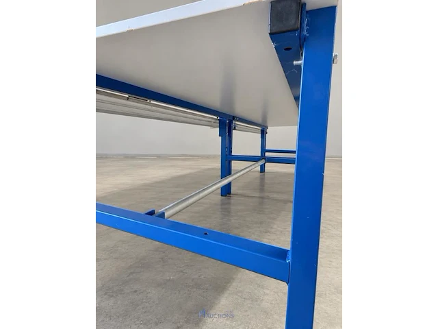 Industriële inpaktafel rajapack met opbouw, dozenverdeler en snijrail - afbeelding 4 van  5