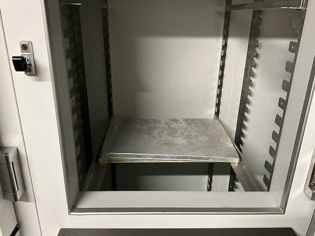 Industriële koelkast (6-deurs) - afbeelding 6 van  7