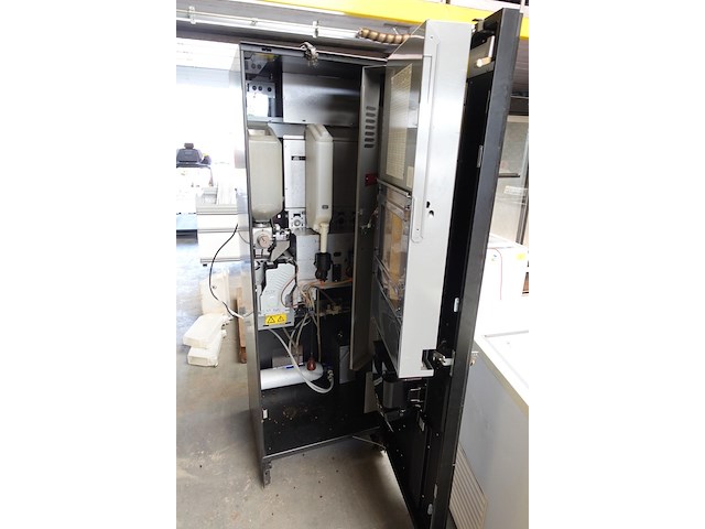 Industriële koffieautomaat rheavendors group - afbeelding 7 van  8