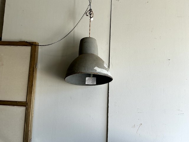 Industriele lamp - afbeelding 1 van  1