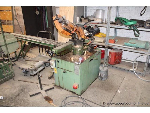 Industriële lintzaagmachine, werking niet gekend - afbeelding 1 van  3