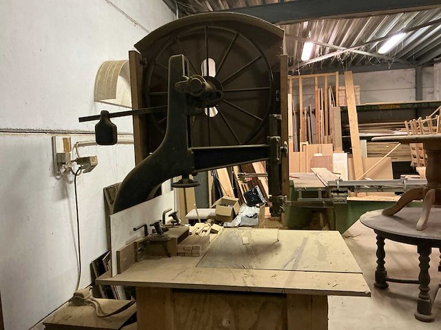 Industriële lintzaagmachine - afbeelding 2 van  4