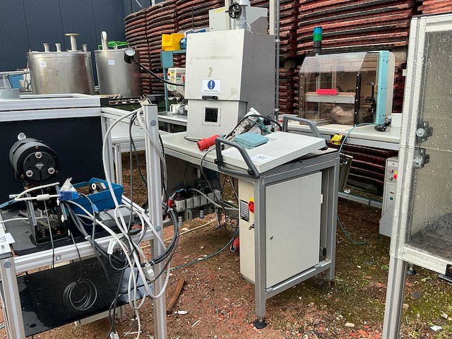 Industriële machine - afbeelding 1 van  9