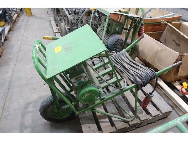 Industriële machine - afbeelding 2 van  5