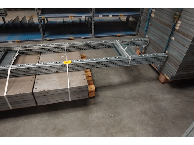 Industriële metalen legbordstelling schäfer - afbeelding 5 van  5