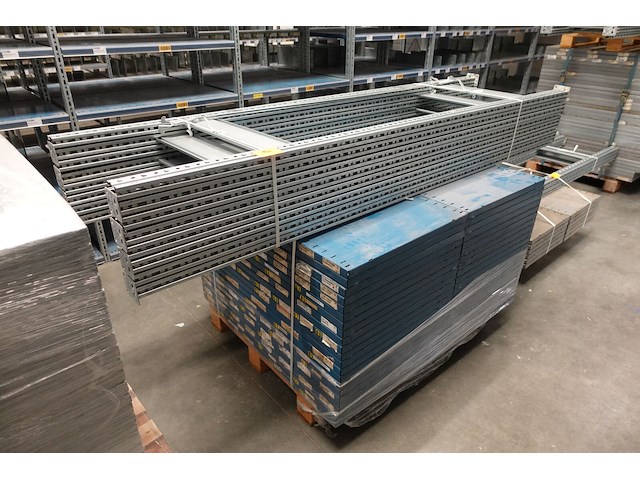 Industriële metalen legbordstelling schäfer - afbeelding 1 van  6