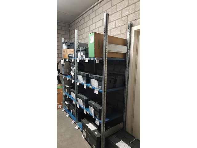 Industriële metalen legbordstelling schäfer - afbeelding 3 van  4