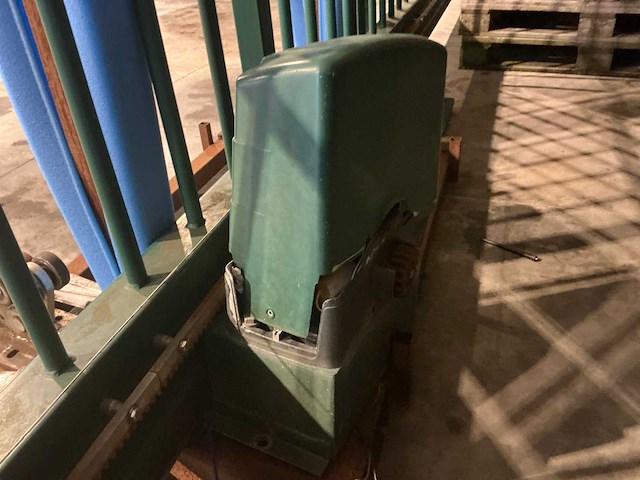 Industriële metalen schuifpoort - afbeelding 8 van  8