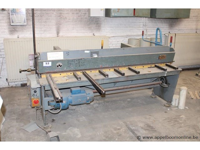 Industriële plaatschaar, reinhardt, ras 2.20, 2.2 kw, 1100 kg, werking niet gekend - afbeelding 1 van  3