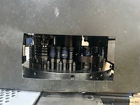 Industriële ponsmachine lvd delta 1500 met een vermogen van 36 kw en een maximale ponskracht van 200 kn. de machine werkt op 400 v en heeft bouwjaar 2001 - afbeelding 5 van  11