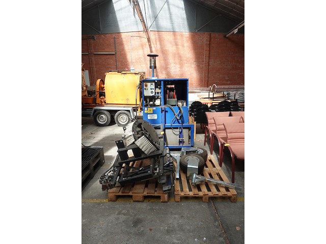 Industriële reinging-/ veegopstelling mm - afbeelding 1 van  13
