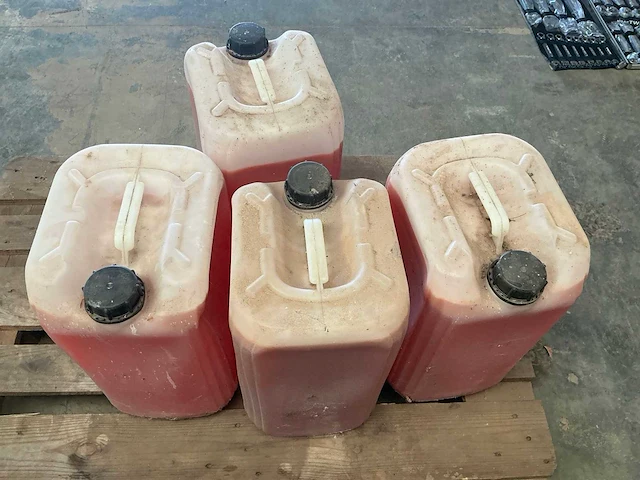 Industriële reiniger 120l reiniging prodcut - afbeelding 1 van  1
