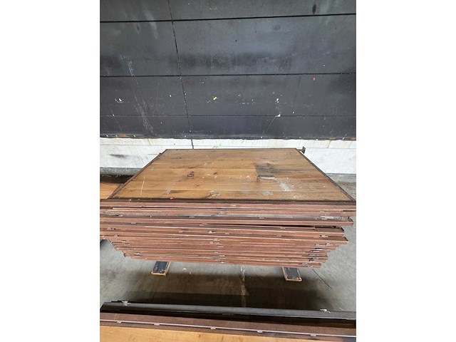 Industriele rustieke wanden en deuren - afbeelding 12 van  14