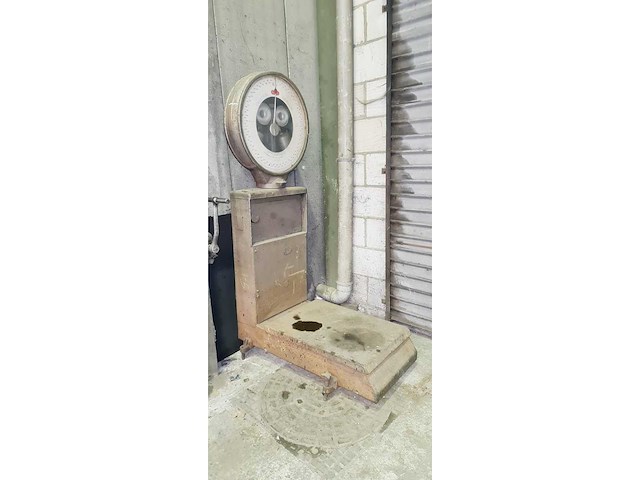 Industriële schaal berkel 500kg - afbeelding 1 van  13