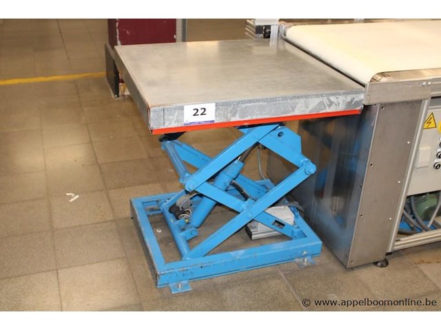 Industriële schaarlift tafel, werking niet gekend - afbeelding 1 van  1