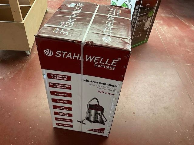 Industriële stof en water zuiger - afbeelding 1 van  6
