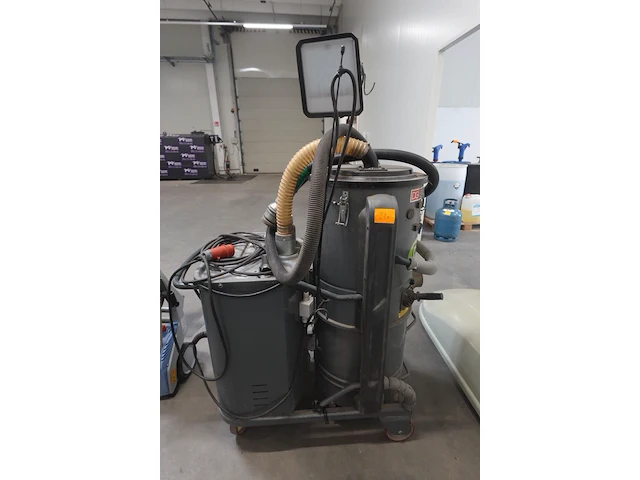 Industriele stofzuiger delfin - afbeelding 1 van  9