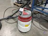 Industriële stofzuiger ipc topper 215 rc spot hepa, bouwjaar 2024, met een vermogen van 1 kw en hepa h14 filter. inclusief slang en mondstuk.