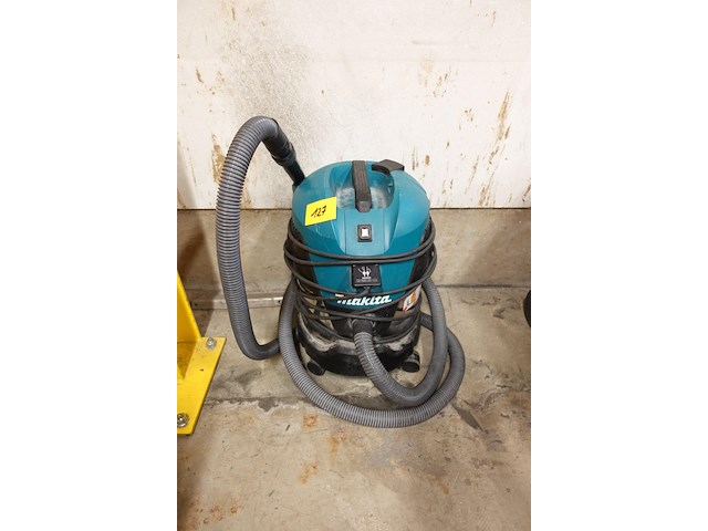 Industriële stofzuiger makita - afbeelding 2 van  3