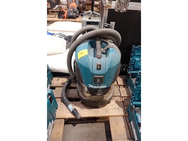 Industriële stofzuiger makita - afbeelding 2 van  6