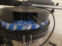 Industriële stofzuiger merk en model onleesbaar - afbeelding 5 van  5