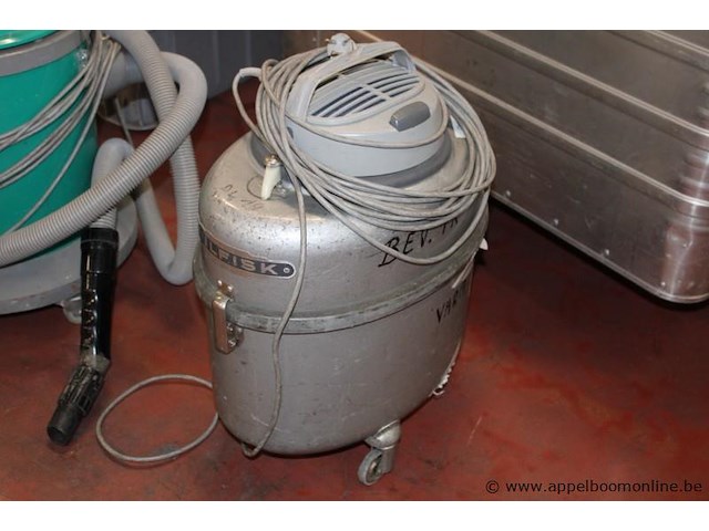 Industriële stofzuiger, nilfisk-advance, gmp, 220-240v, werking niet gekend - afbeelding 1 van  2