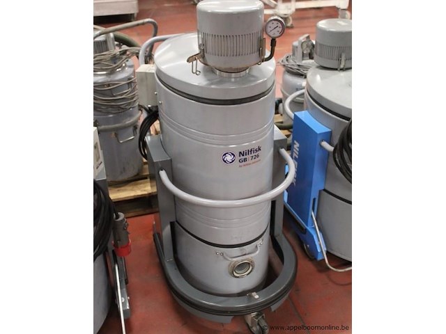 Industriële stofzuiger, nilfisk, gb 726, met manometer, werking niet gekend - afbeelding 1 van  1
