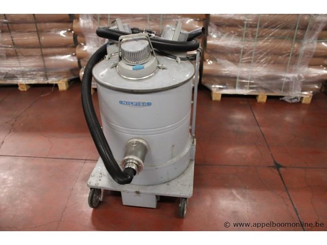 Industriële stofzuiger, nilfisk, gmi, 1000w, werking niet gekend - afbeelding 1 van  2