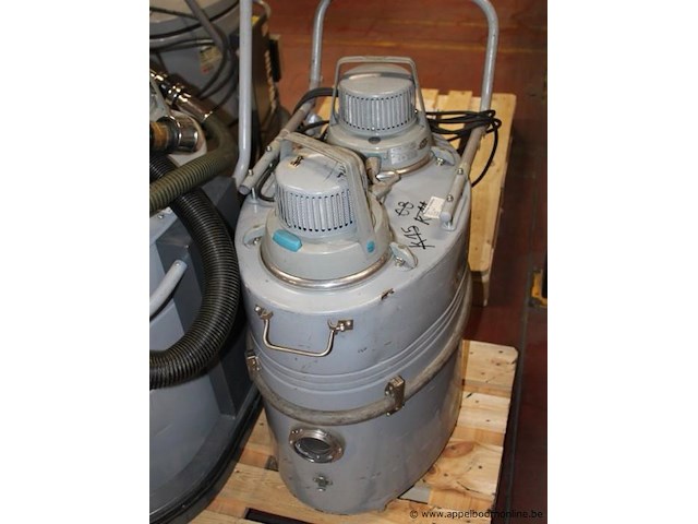 Industriële stofzuiger, nilfisk, gs82, 1400w, 220v, werking niet gekend - afbeelding 1 van  3