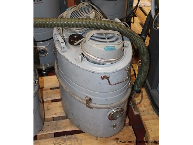Industriële stofzuiger, nilfisk, gs82-815, 1400w, werking niet gekend - afbeelding 1 van  2