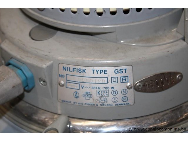 Industriële stofzuiger, nilfisk, gst, 220 v, 700 w, werking niet gekend - afbeelding 2 van  2