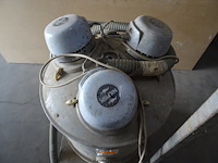 Industriële stofzuiger nilfisk - afbeelding 3 van  4