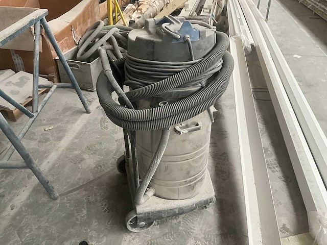 Industriële stofzuiger - afbeelding 2 van  4