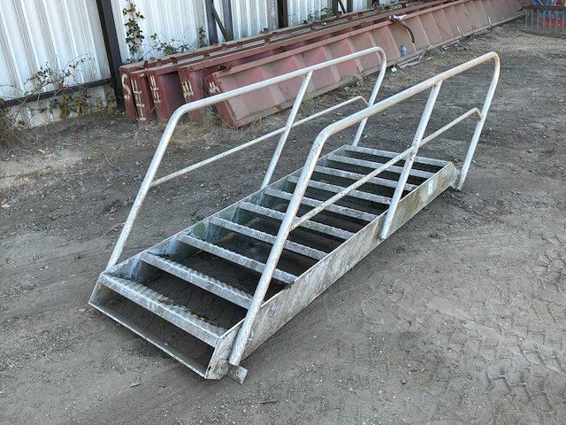 Industriële trap - afbeelding 2 van  5