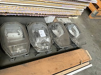 Industriële verlichtingsarmaturen (8x) - afbeelding 2 van  4