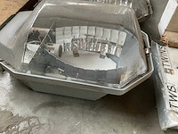 Industriële verlichtingsarmaturen (8x) - afbeelding 4 van  4