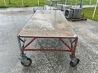 Industriële verrijdbare werktafel - afbeelding 1 van  2