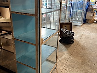 Industriele vitrine kast - afbeelding 2 van  2