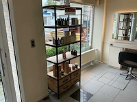 Industriële vitrinekast met houten legplanken en 4 lades – 193 x 80 cm - afbeelding 2 van  3