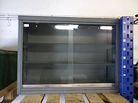 Industriele vitrinekast