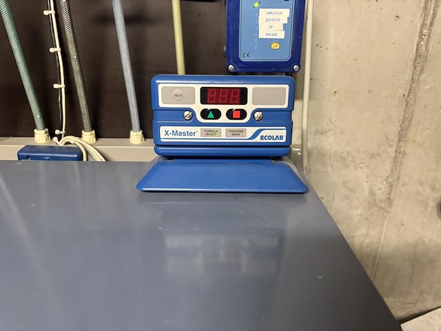 Industriele wasmachine miele professional pw5082xl - afbeelding 4 van  5