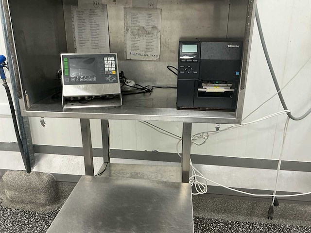Industriële weegschaal met labelprinter - afbeelding 2 van  4