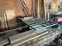 Industriële zaagmachine danckaert, uitgerust met een schuiftafel en een zaagblad - afbeelding 1 van  3