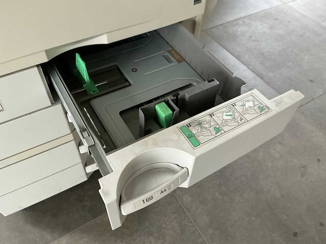 Infotec mp c2800 kopieerapparaat - afbeelding 10 van  13