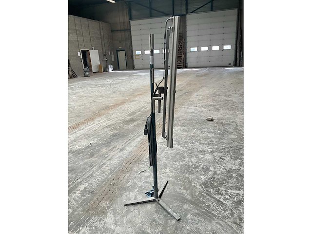 Infraroodlamp op statief - afbeelding 1 van  5