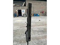 Infraroodlamp op statief - afbeelding 2 van  5