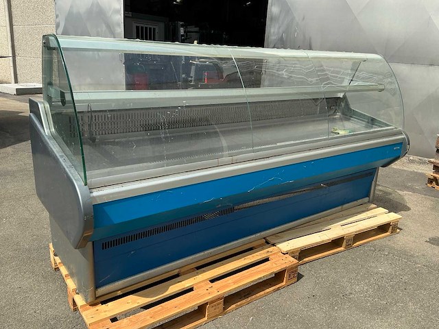 Infrico vbm2550cce koelvitrine - afbeelding 1 van  13