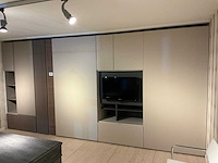 Ingebouwde tv-wandkast - afbeelding 1 van  10